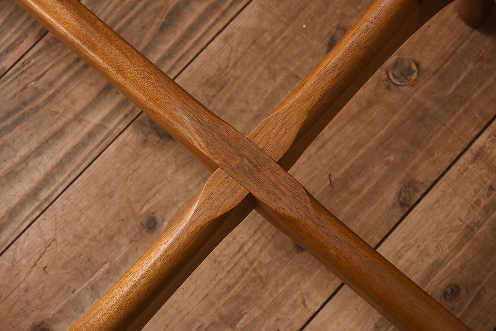 ヴィンテージ家具　北欧ビンテージ　変わり型　ガラストップセンターテーブル