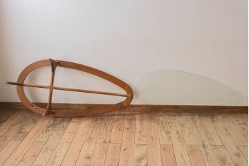 ヴィンテージ家具　北欧ビンテージ　変わり型　ガラストップセンターテーブル