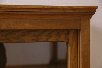 アンティーク家具　和製アンティーク　オーク材製!四枚引き戸のシンプルなガラス戸棚(収納棚・サイドボード)