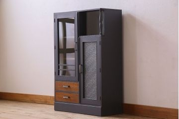 レトロ家具　昭和レトロ　クリアガラスとダイヤガラスのお洒落なアンティークペイント本箱(ブックケース)