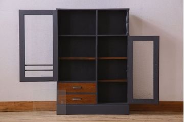 レトロ家具　昭和レトロ　クリアガラスとダイヤガラスのお洒落なアンティークペイント本箱(ブックケース)