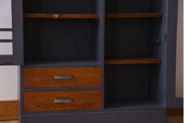 レトロ家具　昭和レトロ　クリアガラスとダイヤガラスのお洒落なアンティークペイント本箱(ブックケース)