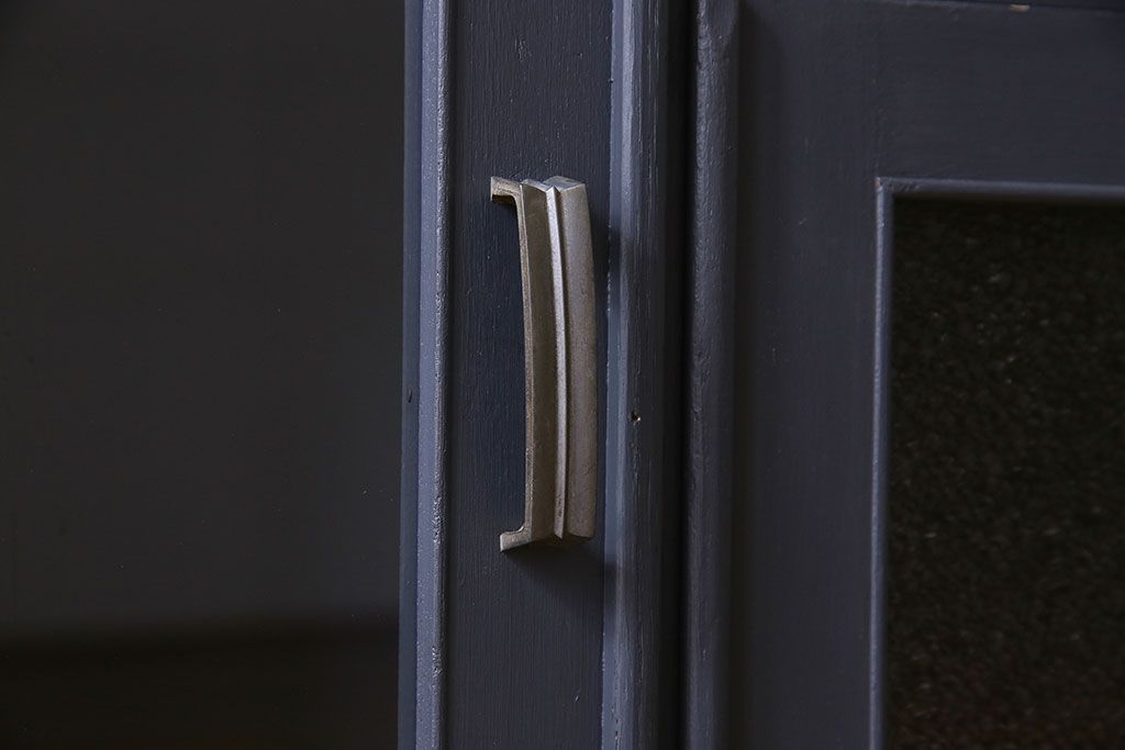 レトロ家具　昭和レトロ　クリアガラスとダイヤガラスのお洒落なアンティークペイント本箱(ブックケース)