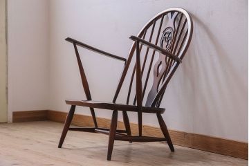 ヴィンテージ家具　イギリスビンテージ　アーコールのイージーチェア
