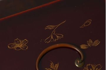 アンティーク雑貨　漆器 沈金 ミニ重箱(外箱・蓋付き)