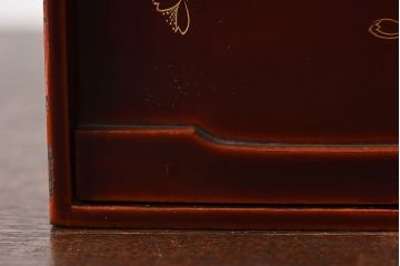 アンティーク雑貨　漆器 沈金 ミニ重箱(外箱・蓋付き)