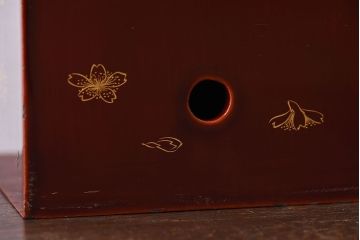 アンティーク雑貨　漆器 沈金 ミニ重箱(外箱・蓋付き)