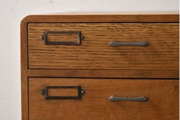 アンティーク家具　ネームプレート付き!ナラ材製の小さなアンティーク小引き出し