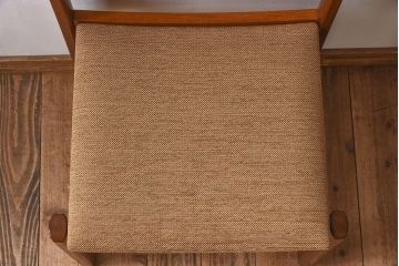北欧家具　フィンランドASKO製　チーク材　ダイニングチェア(クッション座面チェア)(1)