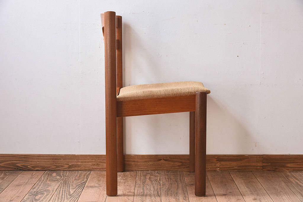 北欧家具　フィンランドASKO製　チーク材　ダイニングチェア(クッション座面チェア)(2)