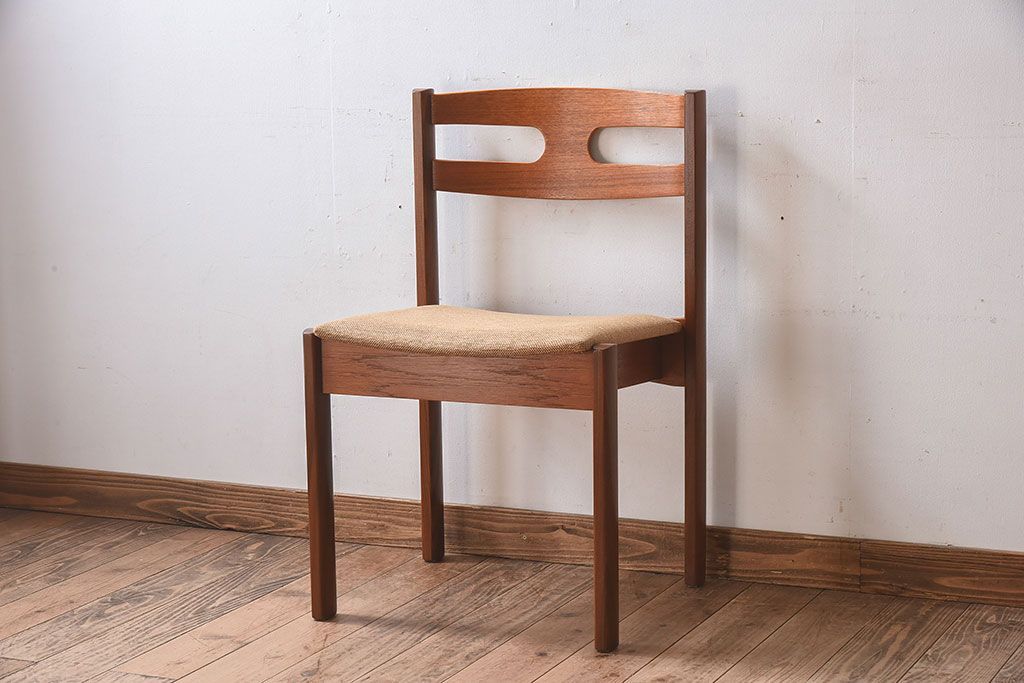 北欧家具　フィンランドASKO製　チーク材　ダイニングチェア(クッション座面チェア)(3)