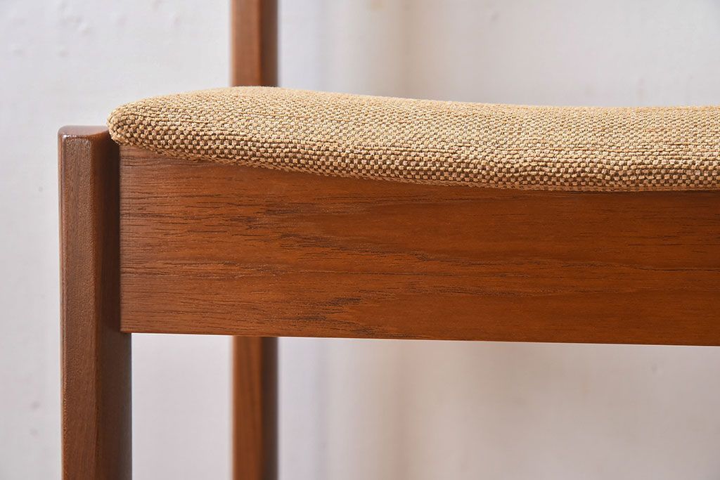 北欧家具　フィンランドASKO製　チーク材　ダイニングチェア(クッション座面チェア)(3)