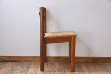 北欧家具　フィンランドASKO製 チーク材のナチュラルなダイニングチェア(クッション座面チェア)