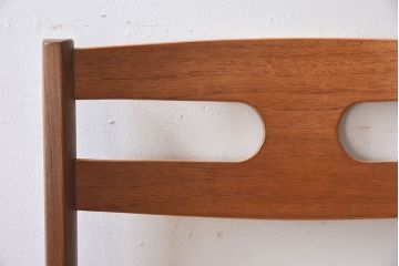 北欧家具　フィンランドASKO製 チーク材のナチュラルなダイニングチェア(クッション座面チェア)