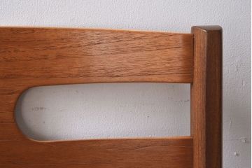 北欧家具　フィンランドASKO製 チーク材のナチュラルなダイニングチェア(クッション座面チェア)