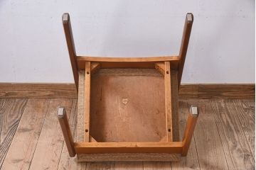 北欧家具　フィンランドASKO製 チーク材のナチュラルなダイニングチェア(クッション座面チェア)