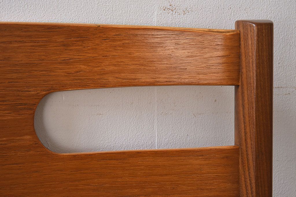 北欧家具　フィンランドASKO製 チーク材のナチュラルなダイニングチェア2脚セット(クッション座面チェア)