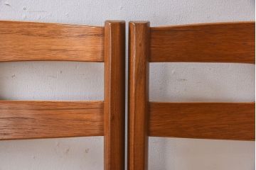 北欧家具　フィンランドASKO製 チーク材のナチュラルなダイニングチェア2脚セット(クッション座面チェア)