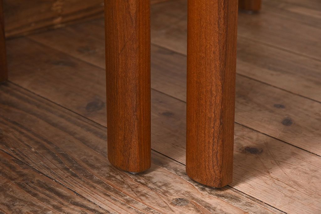 北欧家具　フィンランドASKO製 チーク材のナチュラルなダイニングチェア2脚セット(クッション座面チェア)