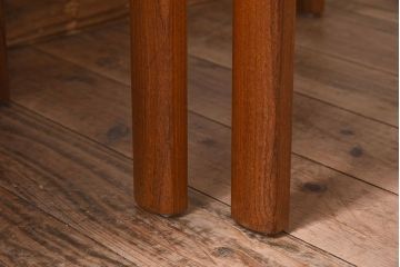 北欧家具　フィンランドASKO製 チーク材のナチュラルなダイニングチェア2脚セット(クッション座面チェア)