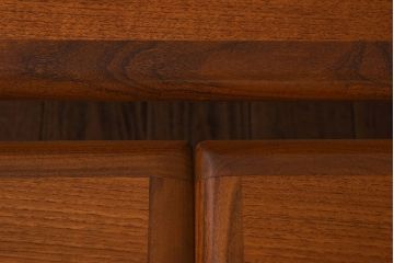 ヴィンテージ家具　北欧ビンテージ　G-PLAN(ジープラン)　チーク材　洗練されたデザインがおしゃれなネストテーブル(2)