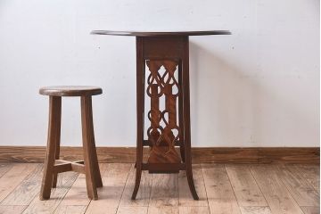 アンティーク家具　象嵌入り!ウォールナット材製　和製アンティークのバタフライテーブル(サイドテーブル)