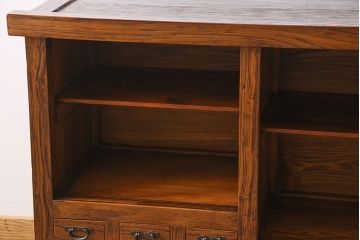 中古　民芸家具　楡材　総無垢　重厚な佇まいが趣ある六尺水屋箪笥サイドボード