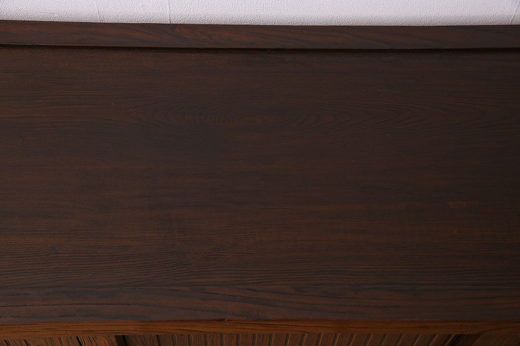 中古　民芸家具　楡材　総無垢　重厚な佇まいが趣ある六尺水屋箪笥サイドボード