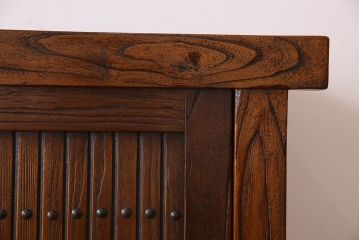 中古　民芸家具　楡材　総無垢　重厚な佇まいが趣ある六尺水屋箪笥サイドボード
