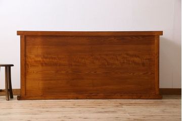 中古　民芸家具　楡材　総無垢　重厚な佇まいが趣ある六尺水屋箪笥サイドボード