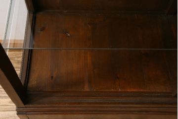 アンティーク家具　ラフジュ工房オリジナルステンドグラス　大正ロマン　栗材製　結霜ガラス!ステンドグラスと当時物の色ガラスが美しい和製アンティークのガラスケース(ショーケース)(2)