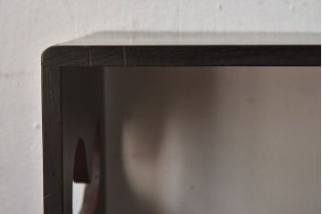 アンティーク雑貨　漆塗り　透かしが和モダンなアンティーク花台(飾り台)