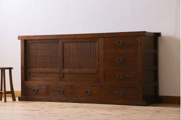 中古　民芸家具　楡材総無垢　重厚な佇まいが趣ある六尺水屋箪笥サイドボード(2)