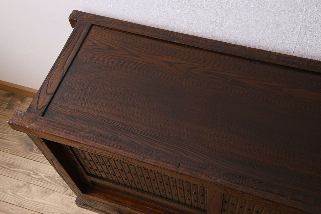 中古　民芸家具　楡材総無垢　重厚な佇まいが趣ある六尺水屋箪笥サイドボード(2)