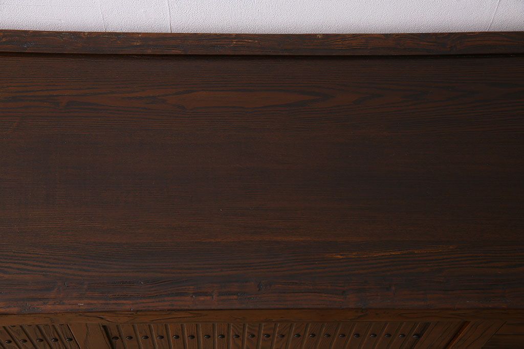 中古　民芸家具　楡材総無垢　重厚な佇まいが趣ある六尺水屋箪笥サイドボード(2)