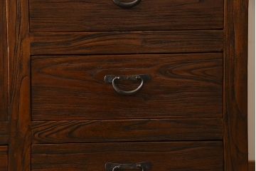 中古　民芸家具　楡材総無垢　重厚な佇まいが趣ある六尺水屋箪笥サイドボード(2)