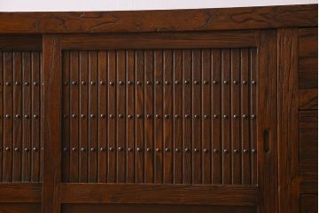 中古　民芸家具　楡材総無垢　重厚な佇まいが趣ある六尺水屋箪笥サイドボード(2)