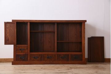 中古　民芸家具　楡材総無垢　重厚な佇まいが趣ある五尺水屋箪笥サイドボード