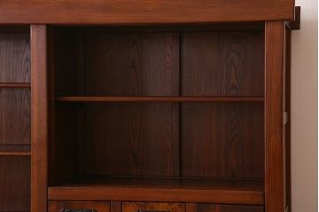 中古　民芸家具　楡材総無垢　重厚な佇まいが趣ある五尺水屋箪笥サイドボード(2)