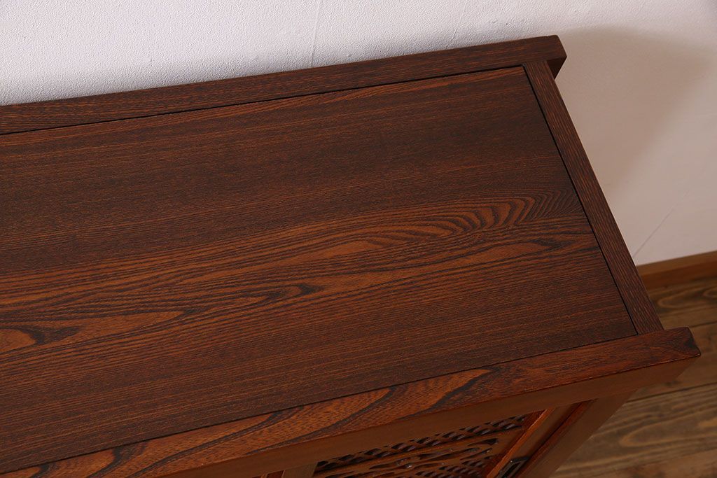 中古　民芸家具　楡材総無垢　重厚な佇まいが趣ある五尺水屋箪笥サイドボード(2)