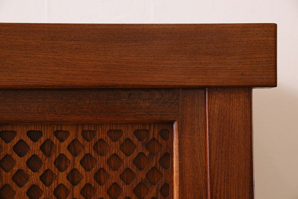 中古　民芸家具　楡材総無垢　重厚な佇まいが趣ある五尺水屋箪笥サイドボード(2)