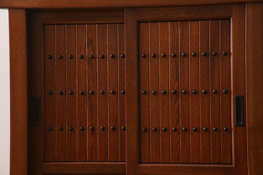 中古　民芸家具　楡材総無垢　重厚な佇まいが趣ある五尺水屋箪笥サイドボード(2)