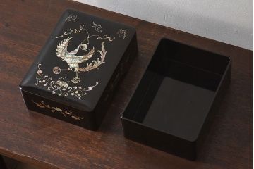 アンティーク雑貨　和製アンティーク　大正期　螺鈿文箱(木箱・小箱・収納箱)