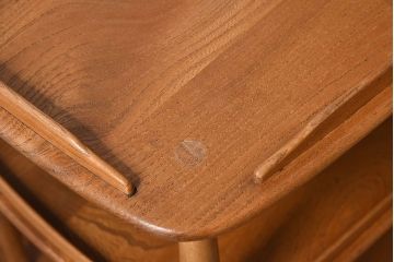 ヴィンテージ家具　ERCOL(アーコール)　イギリスビンテージ　トロリーキャスターワゴン(キッチンワゴン)(2)