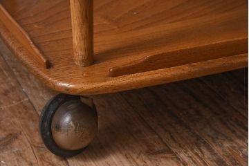 ヴィンテージ家具　ERCOL(アーコール)　イギリスビンテージ　トロリーキャスターワゴン(キッチンワゴン)(2)