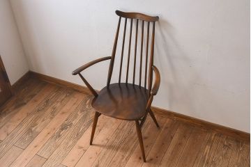 ヴィンテージ家具　英国ビンテージ　ERCOL(アーコール)　ゴールドスミス　アームチェア(1)