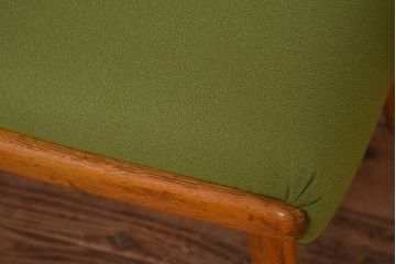 ヴィンテージ家具　ヨーロッパビンテージ　オーク材　かわいいチェア(1)