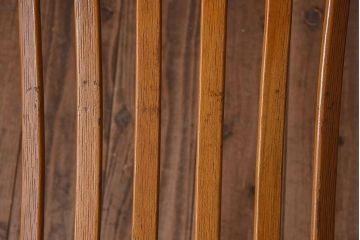 ヴィンテージ家具　ヨーロッパビンテージ　オーク材　かわいいチェア(2)