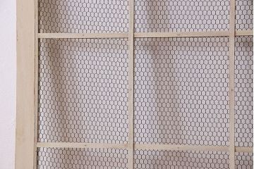 アンティークペイント建具　金網　シャビーなグリアージュ戸1枚(引き戸、ドア、仕切り戸)(R-024776)