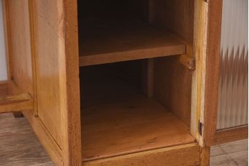 レトロ家具　和製アンティーク　モールガラス入り扉付き!古い木製のレトロな片袖机(学習机・デスク)